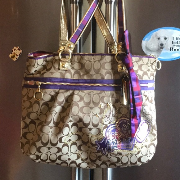 Poppy Coach fun tote bag, purse, handbag, shoulder bag. - Picture 1 of 14